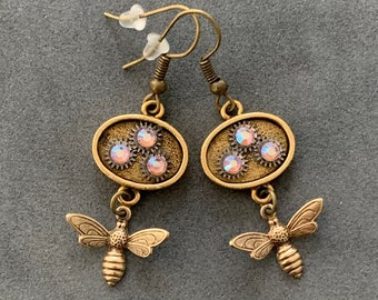 Bee lovers elegant Steampunk earrings drop earrings Gift for nature lover - birthday gift  unique one of a kind with Swarovski crystals