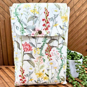 Floral iPad Sleeve: Padded Cotton iPad Pro 11 Pouch