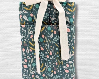 Green Wildflower Garden Quilted Book Sleeve with Bow Tie Front Pocket Padded Book Cover for Kindle iPad or Paperback