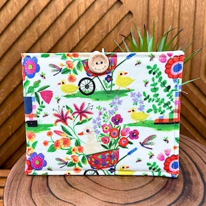 Kindle Sleeve - Cozy Farmhouse Kindle Case: Ideal Gift for Book Lovers & E-Reader Enthusiasts