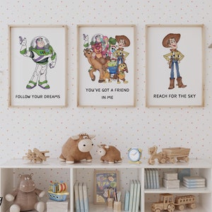 Juego de 3 impresiones de Toy Story, arte de pared de Toy Story, decoración de sala de juegos, póster para habitación de niños, arte de pared para guardería, regalo para niños, impresiones digitales