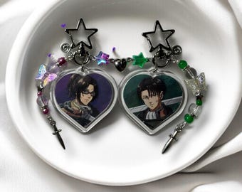 Handgemachte Attack on Titan Schlüsselanhänger - Levi & Mikasa, Anime Paar Geschenk