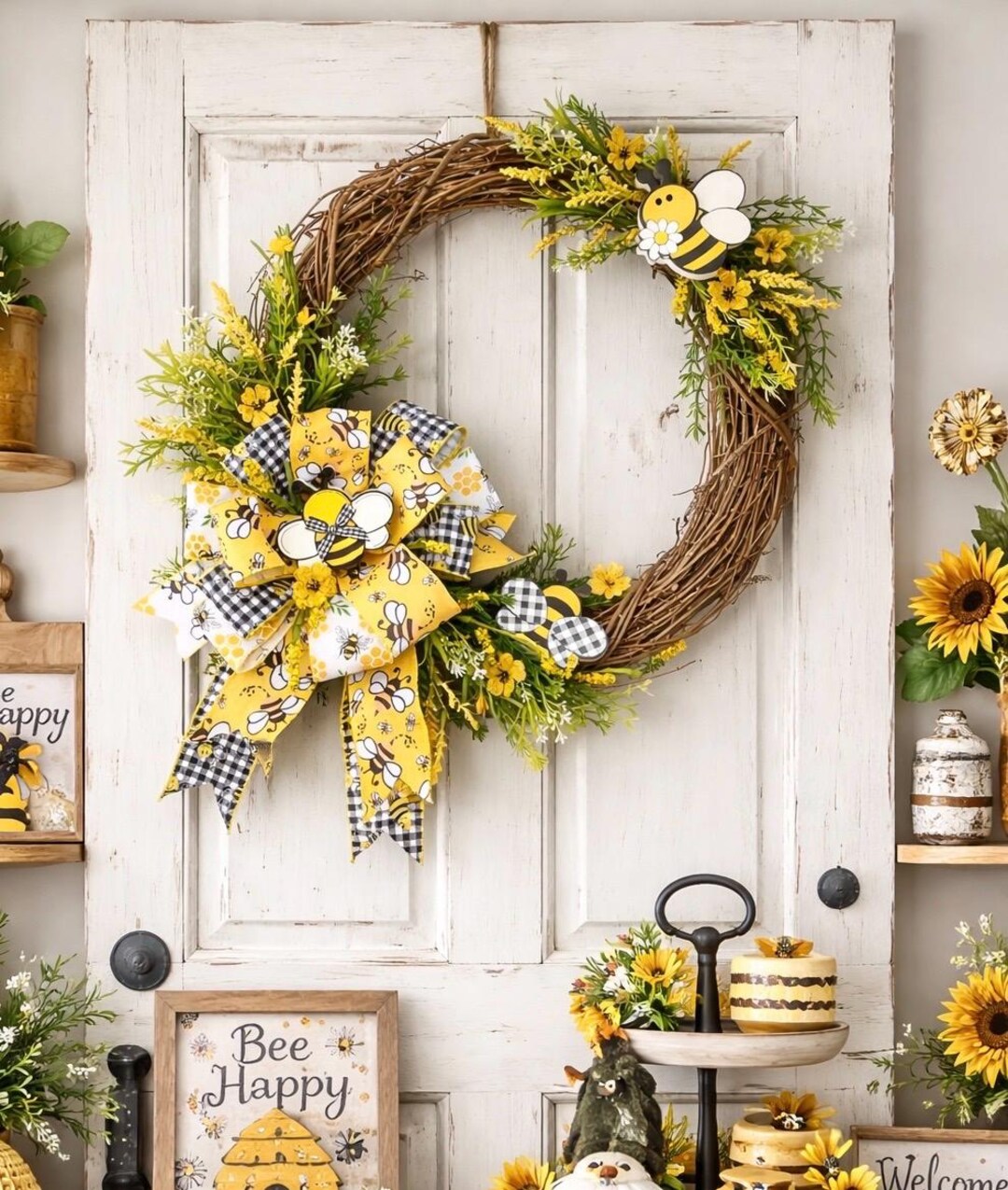 Honey Bee Grapevine Wreath: Bumble Bee Decor With Yellow Flowers - Etsy