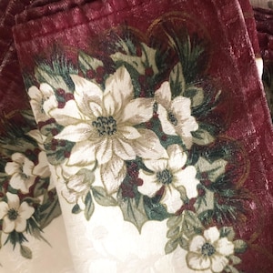 Vintage Christmas Napkins, Cloth Napkins-Early 80&#39;s, Set Of 4-Just Beautiful!!  Pre-Owned  SIZE Approx- 18x18&quot;, View All Images-DurhamDeals