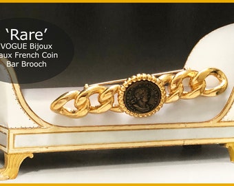 Vogue Bijoux Gold Plated Faux Coin Bar Brooch, RARE!!--Made in Italy, Mint Condition--View All The Images--CANADA-DurhamDeals