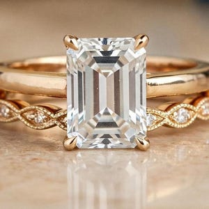 Emerald Cut Lab Grown Diamond Engagement Ring Set 14K Yellow Gold Bridal Set Art Deco Wedding Ring Vintage Stacking Rings Anniversary Gift