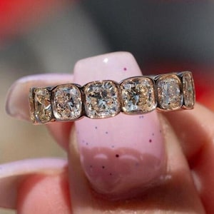 5 MM kussengeslepen Lab Grown Diamond-band, volledige Eternity Lab gemaakte diamanten trouwring, ring set Eternity-trouwring, 14K massief gouden band