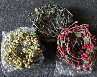 thumbnail interactive-video image 1 of 4" Diameter Candle Ring / Mini Wreath - Pip Berry In Red & Burgundy With Rusty Tin Stars 1 of 6