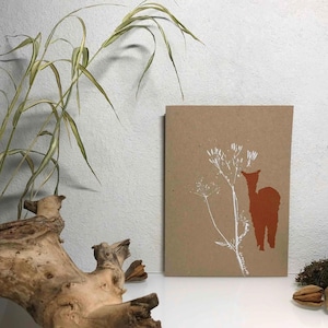 Linol- / Monoprint auf Recyclingpapier, Einzelstück, Din A5, Alpaka, Blume, Wald, Wiese, Wildniss, weiß kupfer, handgemacht von artrosarot