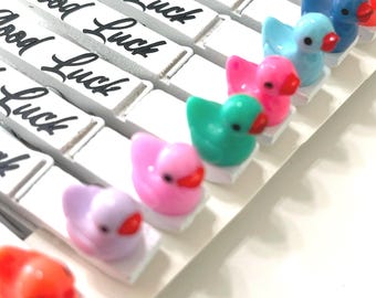 Lucky Duck Cheer Pins - Set med 10 pins