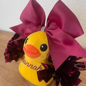 Cheerleading Lucky Ducks | Anpassade cheerleading-presenter | Lycka till-present till cheerleader | Idé för lagavslöjande | Present till cheerleading-tävling | Personlig 7.9 Lashes and Poms