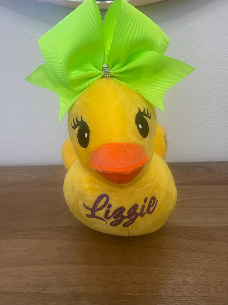 Cheerleading Lucky Ducks | Anpassade cheerleading-presenter | Lycka till-present till cheerleader | Idé för lagavslöjande | Present till cheerleading-tävling | Personlig 7.9 with Eye Lashes