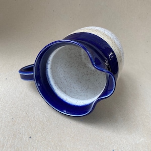 6 Cup Stoneware Serving Pitcher in Speckled White, Cobalt Blue and Natural, Kitchen Spoon Holder, Flower Vase image 5