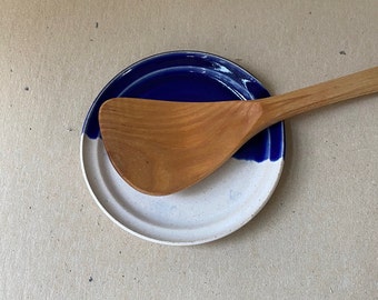 5.25 Inch Spoon Rest in Cobalt Blue and Creamy White, Kitchen Decor, Gifts for the Home