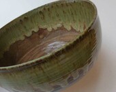 Gift Ideas, Hostess and Gourmet, Bowls and Serving, Green and Brown 5 Cup Medium Deep Serving Bowl, Pasta Bowl, Couscous Bowl, Tabouli