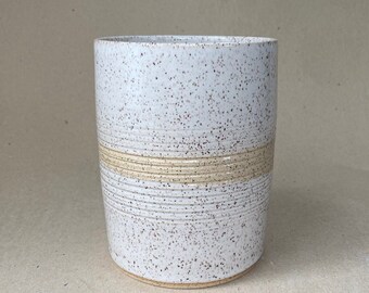 Classic Stoneware Utensil Holder in Speckled White and Natural, Kitchen Storage for Home