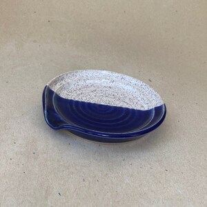 SET OF 2, 5.5 Inch Spoon Rest and Sponge Holder in Cobalt Blue and White image 4