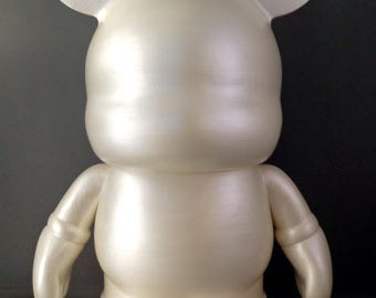 Vinyl kunstbeeldje in aangepaste kleur - 9 inch