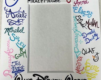 Disney Photo Mat - Mat Board - Disney Characters - Disney Autograph - Disney Autographs - Disney Vacation - Disney Photo Frame - You Choose