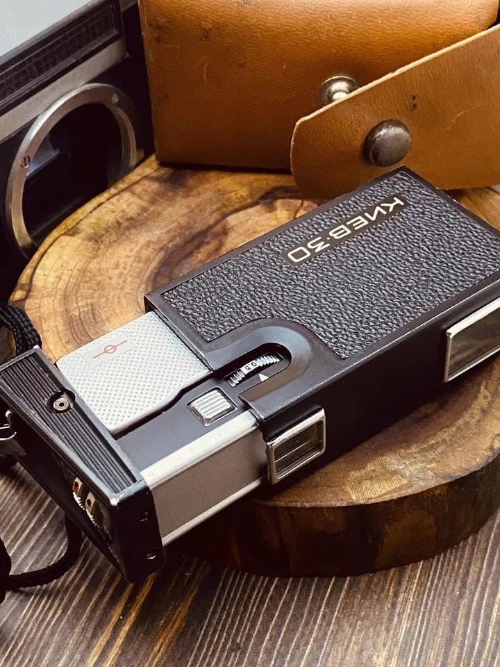 希少 キエフ30 フィルムカメラ Kiev30 16 mmフィルムカメラテスト済みソ連製ヴィンテージ超小型
