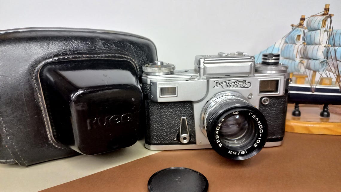 Kiev-4, foto 1 di 5
