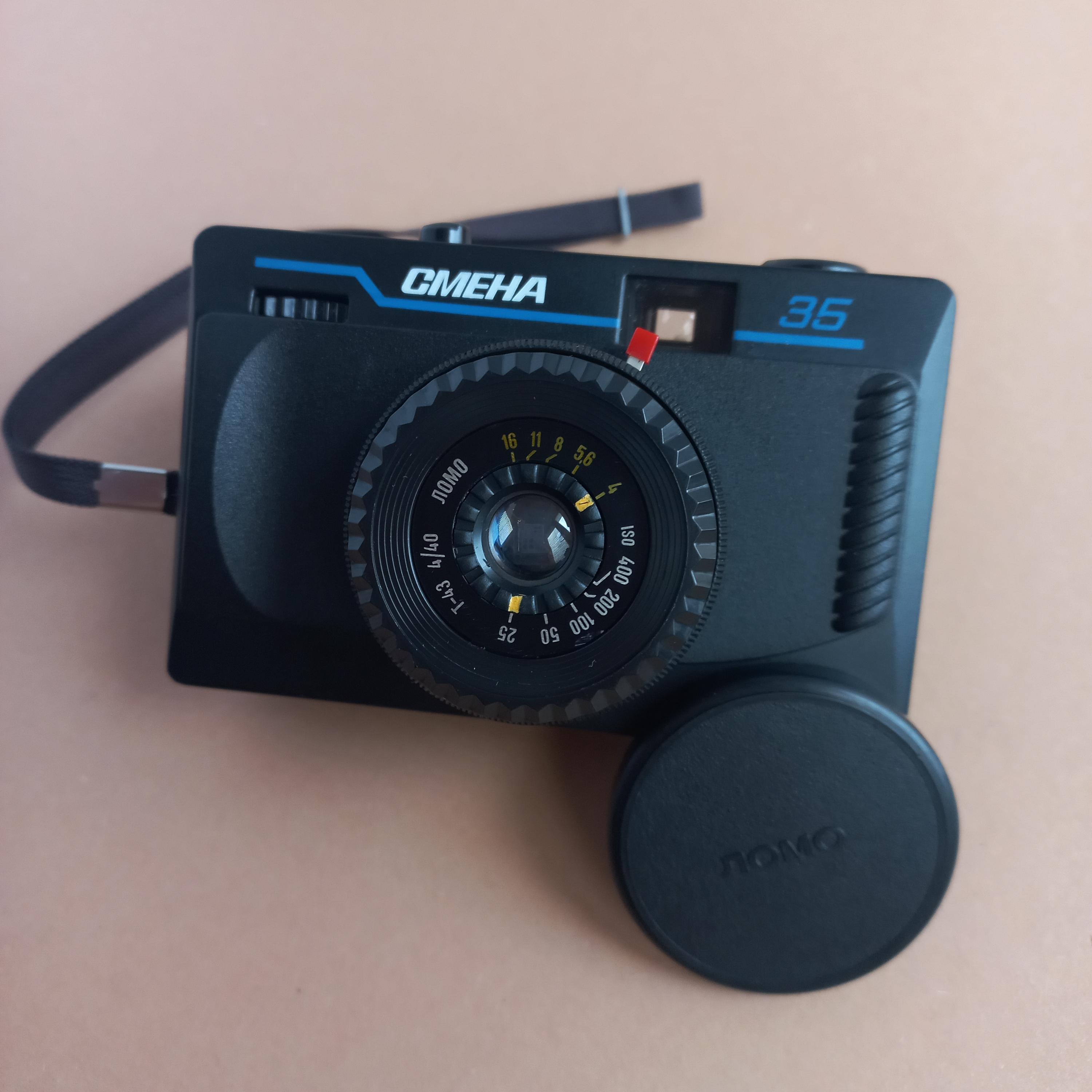 フィルムカメラ 35 mm Smena 35 ロモ テスト済み ヴィンテージ テック