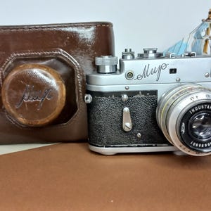 Vintage Mir 35mm Film Camera: USSR Industar-50 Lens, Collectible Rangefinder