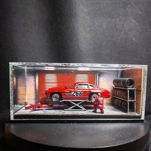 1:64 Scale Diecast repair diorama in plexi case