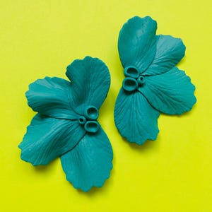 handmade floral earrings, clay earrings, bold flower earrings, blue flower earrings, statement earrings, big earrings, artistic earrings