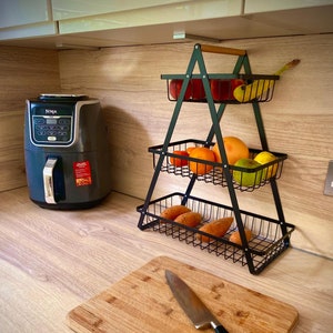 Contemporary 3-Tier Black Wire Mesh Fruit & Veg Storage Basket – Stylish Kitchen Organiser bowl rack