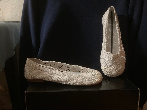 New Colin Stewart crotchet style shoes - image 2