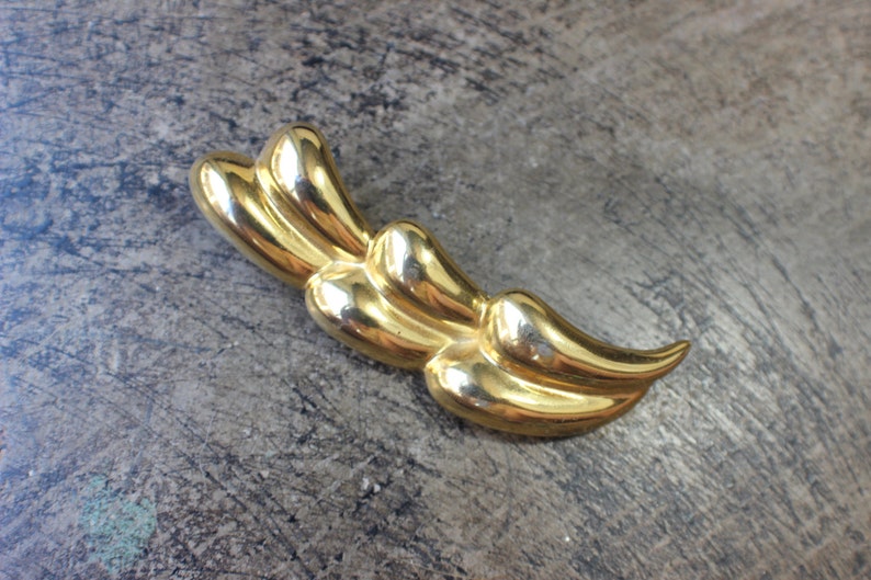 buy gold brooch