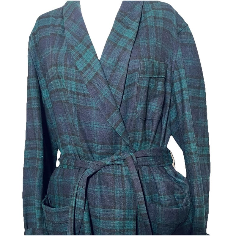 Bata de baño vintage Pendleton Mills azul verdosa con estampado de cuadros escoceses, cuello chal, fabricada en EE. UU., talla L. imagen 2