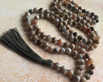 simplicity mala in Botswana agate