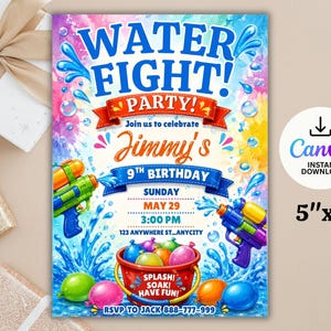 Könnte beinhalten: Eine 12,7 cm mal 17,8 cm große digitale Partyeinladung mit dem Text WATER FIGHT! PARTY! Jimmy's 9th BIRTHDAY. Das Design zeigt bunte Wasserbomben, einen roten Eimer und Wasserpistolen vor einem lebendigen, spritzigen Aquarellhintergrund.