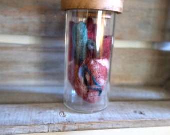 Needle Felted Anatomical Heart| Doctor Gift Human Anatomy Creepy Decor Goth Cottagecore Maximalist Anatomy Valentines Gifts