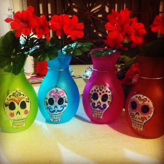 Items similar to Dia de los muertos flower vase set of 4 on Etsy
