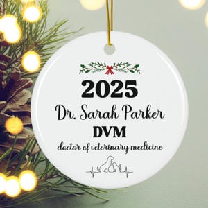 Personalized Veterinarian Ceramic Ornament, DVM Graduate Gift, Veterinary Gift, Vet Graduation Gift, Congratulations Gift, Custom Vet Gift