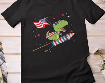 Chemise dinosaure 4 juillet, T-shirt dinosaure portant des lunettes de soleil, chemise drôle homme homme femme jour de l'indépendance du 4 juillet