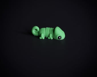 Mini Articulated Chameleon