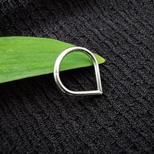Triangle Septum nose ring| Teardrop Hinged Clicker Hoop| chevron septum| Septum Piercing| V-shaped Nose Ring | Gold Silver 1.2x8*10mm