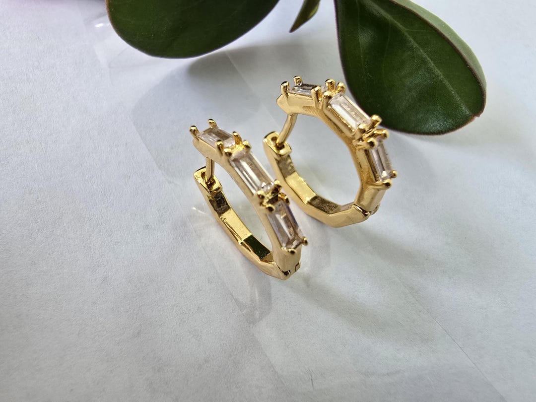 Orecchini A Cerchio Quadrati Minimalisti Oro - Piccoli Huggies Geometrici 1cm - Ipoallergenici Per Donne E Ragazze