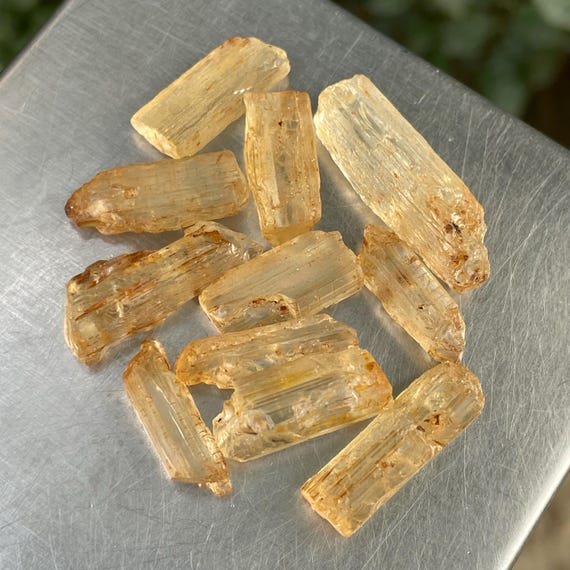 Golden Yellow Scapolite 17g Natural Terminated Crystals Lot