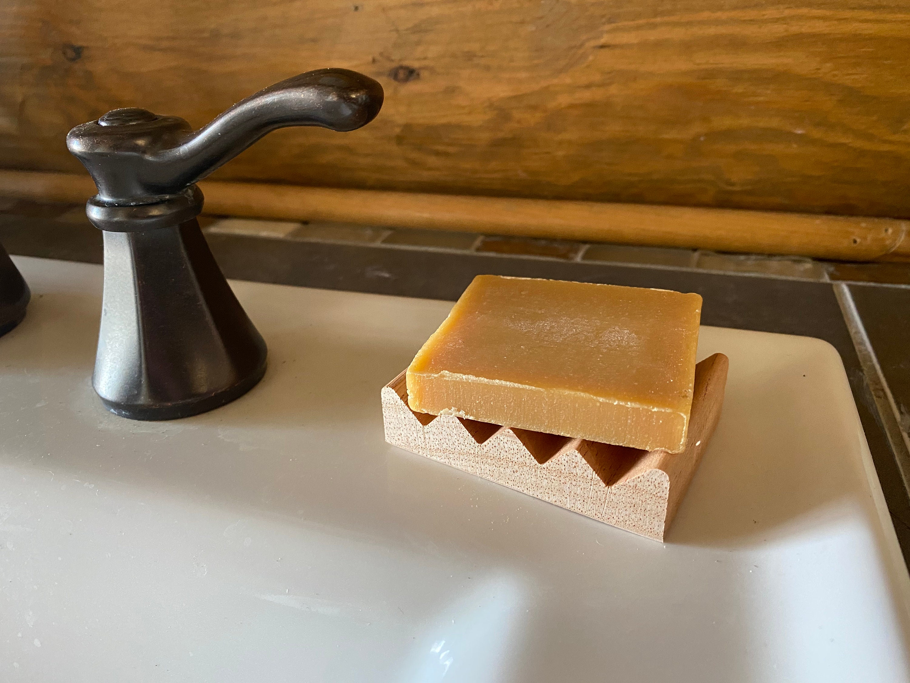travel size soap dish