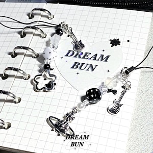 aesthetic phone charm/nana anime/cute keychain/kpop phone charm/pinterest keychain/anime phone charm/nana keychain/anime keychain/nana
