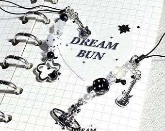 Y2K Phone Charm / White, Silver, Vivienne Westwood, Heart
