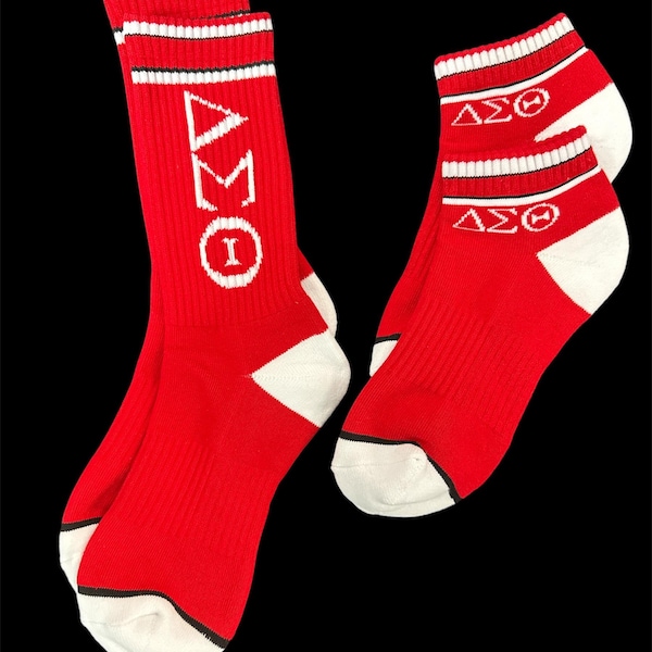 Delta Sigma Theta Socks