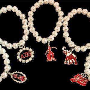 Delta Sigma Theta pearl color beaded Bracelets