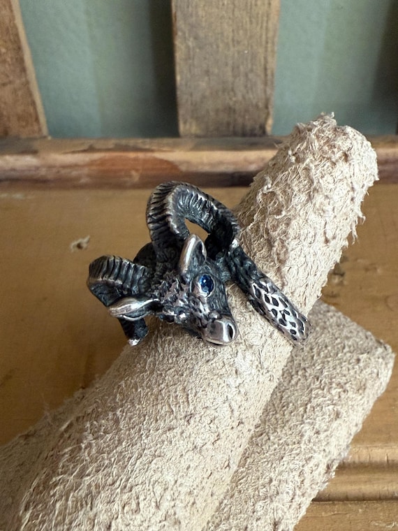 Vintage Solid Sterling Silver Ram Ring with Blue … - image 1