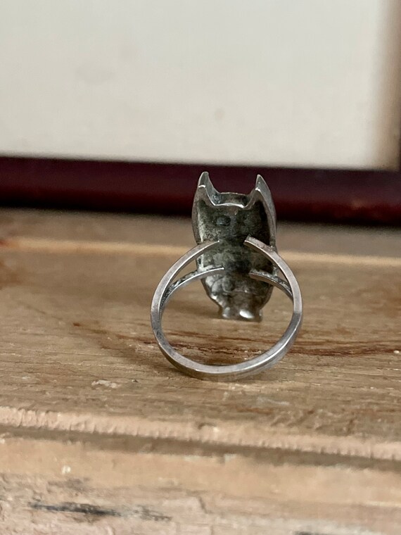 Vintage Sterling Silver Wise Owl Ring - image 2